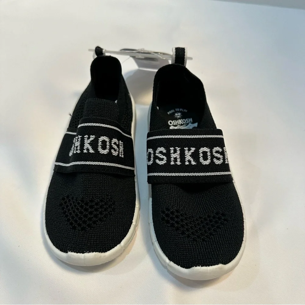 Kids Oshkosh Water Shoes